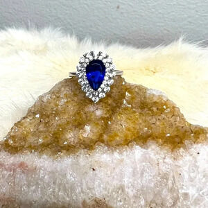 "Stunning Stauer .925 Sterling Silver CZ Sapphire Ring - Size 8"
